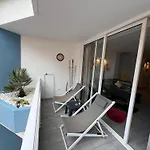 Апарт-отель Air Conditioning, Private Parking And Fully Equipped Kitchen In In Golf Del Sur, Tenerife