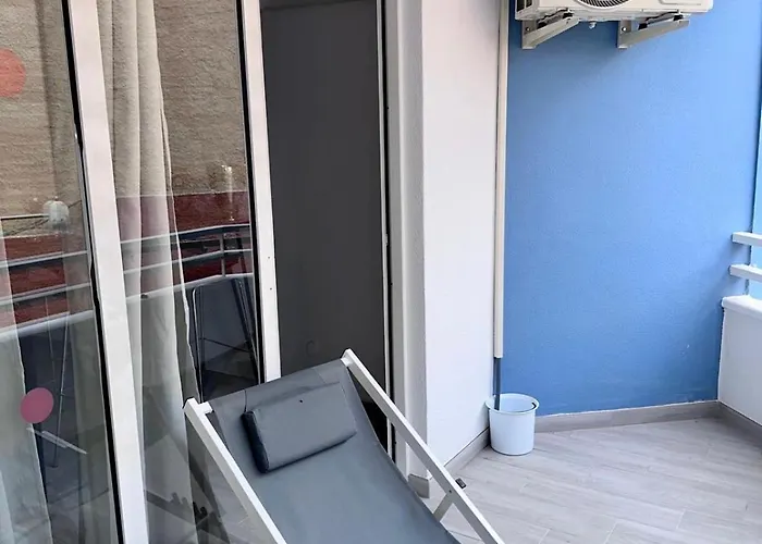 Appart hôtel Air Conditioning, Private Parking And Fully Equipped Kitchen In In Golf Del Sur, Tenerife 3*