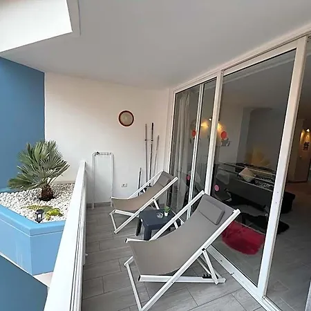 아파트호텔 Air Conditioning, Private Parking And Fully Equipped Kitchen In In Golf Del Sur, Tenerife