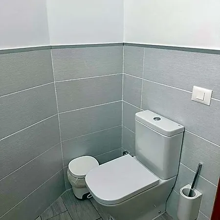 Air Conditioning, Private Parking And Fully Equipped Kitchen In In Golf Del Sur, Tenerife 아파트호텔 3*