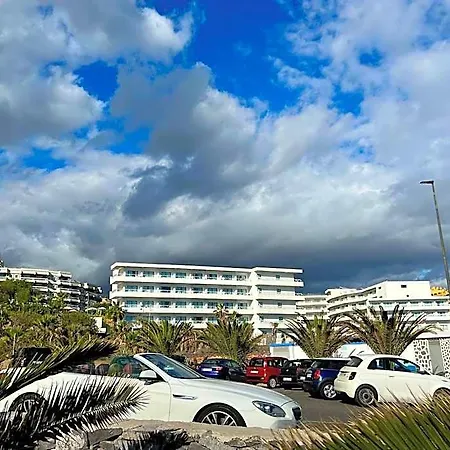 Air Conditioning, Private Parking And Fully Equipped Kitchen In In Golf Del Sur, Tenerife 3*