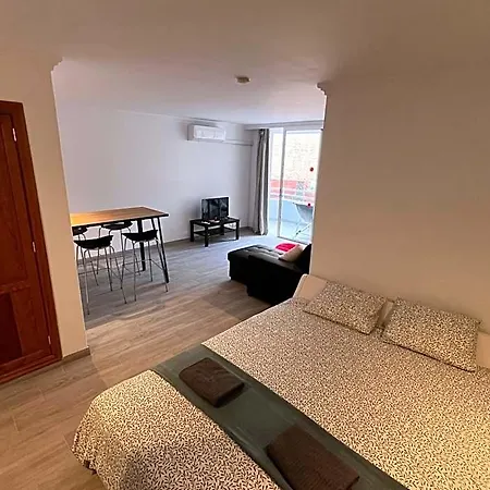 Air Conditioning, Private Parking And Fully Equipped Kitchen In In Golf Del Sur, Tenerife 3* San Miguel de Abona