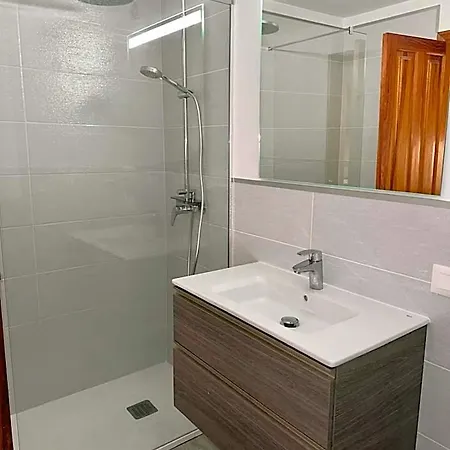 Air Conditioning, Private Parking And Fully Equipped Kitchen In In Golf Del Sur, Tenerife 3*