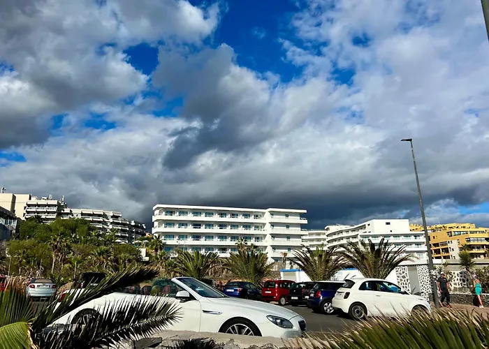 Air Conditioning, Private Parking And Fully Equipped Kitchen In In Golf Del Sur, Tenerife 3*