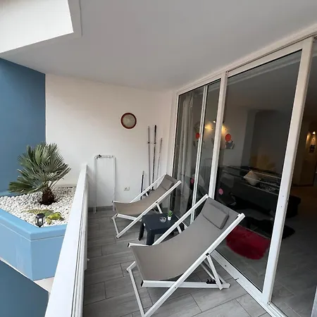 מלון דירות Air Conditioning, Private Parking And Fully Equipped Kitchen In In Golf Del Sur, Tenerife